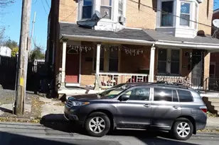 819 W Elm St, Norristown, PA 19401 - Photo 2