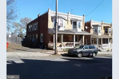 819 W Elm Street, Norristown, PA 19401 - Photo 2