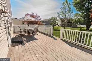 36 Pebble Dr, Horsham, PA 19044 - Photo 6