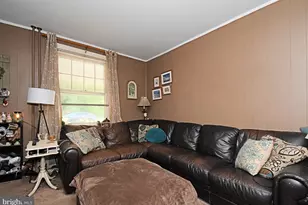 64 Diamond St, Souderton, PA 18964 - Photo 6