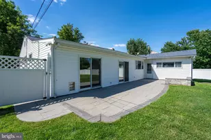 23 Maple Ave, Hatboro, PA 19040 - Photo 8