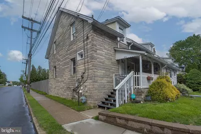 957 W 6th Street, Lansdale, PA 19446 - Photo 2