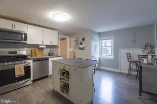 957 W 6th St, Lansdale, PA 19446 - Photo 10