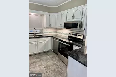 371 N Charlotte Street, Pottstown, PA 19464 - Photo 8