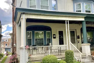 371 N Charlotte St, Pottstown, PA 19464 - Photo 1