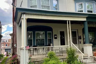 371 N Charlotte St, Pottstown, PA 19464 - Photo 2