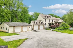 378 S Warner Rd, Wayne, PA 19087 - Photo 2