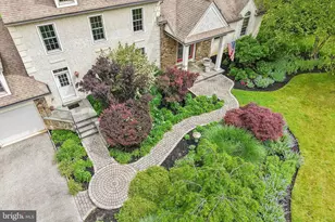 378 S Warner Rd, Wayne, PA 19087 - Photo 4