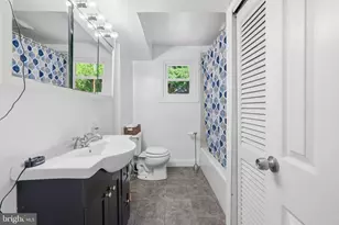 230 Oxford Cir, West Norriton, PA 19403 - Photo 14