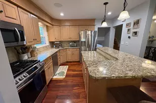 761 Red Oak Terrace, Wayne, PA 19087 - Photo 2