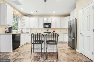 492 Red Oak Dr, Elkins Park, PA 19027 - Photo 10