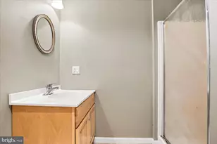 492 Red Oak Dr, Elkins Park, PA 19027 - Photo 28
