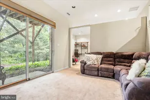 492 Red Oak Dr, Elkins Park, PA 19027 - Photo 26