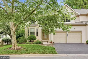 492 Red Oak Dr, Elkins Park, PA 19027 - Photo 1