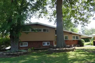 514 Dartmouth Dr, King of Prussia, PA 19406 - Photo 2