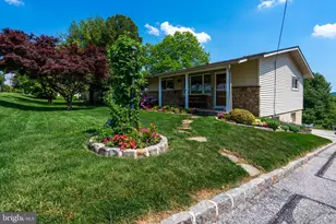 167 E Valley Forge Rd, King of Prussia, PA 19406 - Photo 4