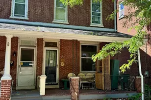 38 W 5th St, Pottstown, PA 19464 - Photo 2