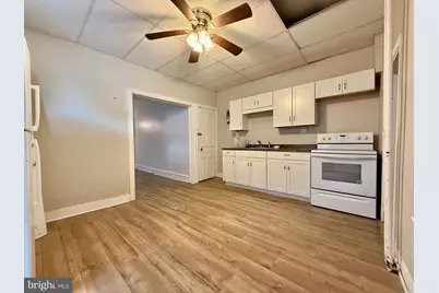 38 W 5th Street, Pottstown, PA 19464 - Photo 8