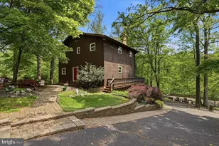 23 Hausman Rd, Green Lane, PA 18054 - Photo 1