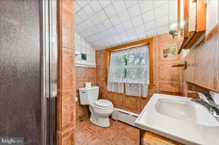 4 E Lodges Ln, Bala Cynwyd, PA 19004 - Photo 38