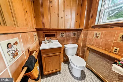 4 E Lodges Lane, Bala Cynwyd, PA 19004 - Photo 10