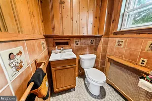 4 E Lodges Ln, Bala Cynwyd, PA 19004 - Photo 10
