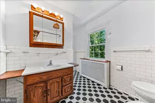 4 E Lodges Ln, Bala Cynwyd, PA 19004 - Photo 28