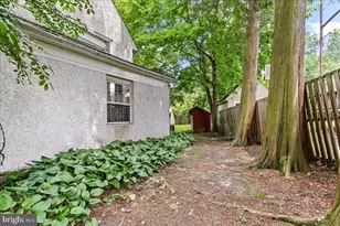 4 E Lodges Ln, Bala Cynwyd, PA 19004 - Photo 46