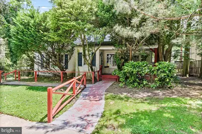 4 E Lodges Lane, Bala Cynwyd, PA 19004 - Photo 2