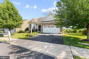 4646 Logan Ct, Schwenksville, PA 19473 - Photo 2