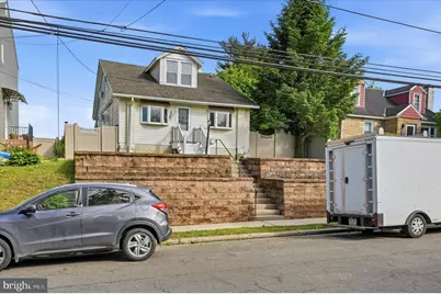 218 N Sylvania Avenue, Jenkintown, PA 19046 - Photo 2