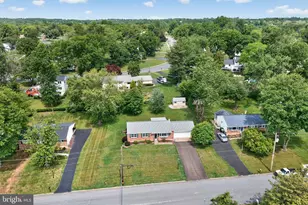 3207 Sharon Ln, Norristown, PA 19403 - Photo 4