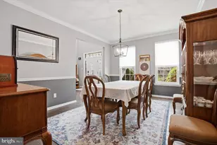17 Carriage Cir, Royersford, PA 19468 - Photo 6
