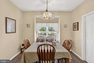 8 Stuart Dr, Norristown, PA 19401 - Photo 18