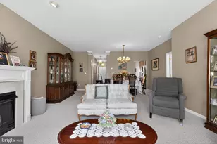 8 Stuart Dr, Norristown, PA 19401 - Photo 8