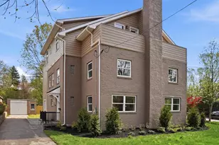 425 Grove Pl, Narberth, PA 19072 - Photo 2