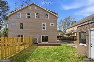 425 Grove Pl, Narberth, PA 19072 - Photo 4