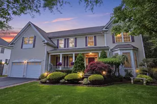 2780 Honeysuckle Ln, Huntingdon Valley, PA 19006 - Photo 2