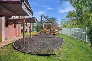 2780 Honeysuckle Ln, Huntingdon Valley, PA 19006 - Photo 54