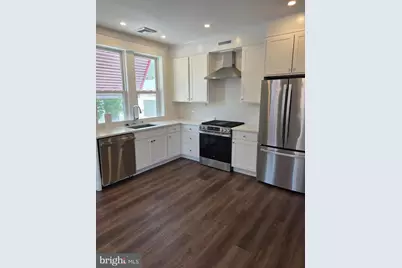 1049 W Lancaster Avenue #2, Bryn Mawr, PA 19010 - Photo 2