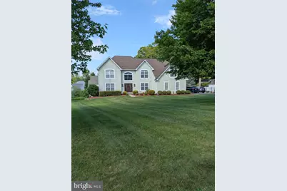 611 Tall Pines Lane, Horsham, PA 19044 - Photo 2