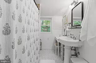 582 Forest Rd, Wayne, PA 19087 - Photo 28