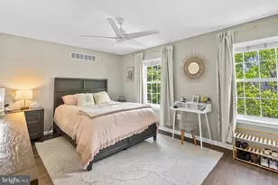 303 W 1st Ave, Conshohocken, PA 19428 - Photo 22
