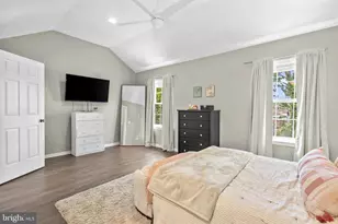 303 W 1st Ave, Conshohocken, PA 19428 - Photo 16