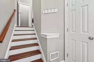 303 W 1st Ave, Conshohocken, PA 19428 - Photo 16