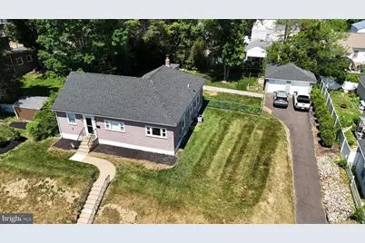 211 N Sylvania Avenue, Jenkintown, PA 19046 - Photo 16