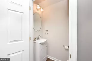 401 Jene Ct, North Wales, PA 19454 - Photo 6