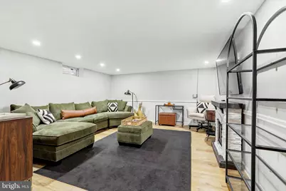 239 E 12th Avenue, Conshohocken, PA 19428 - Photo 20