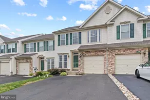 166 Royer, Trappe, PA 19426 - Photo 2