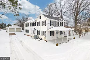 181 W 7th Ave, Trappe, PA 19426 - Photo 32